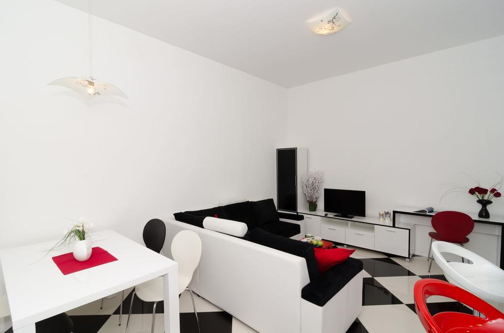 Guest House Cinema Close To Port Dubrovnik Room photo