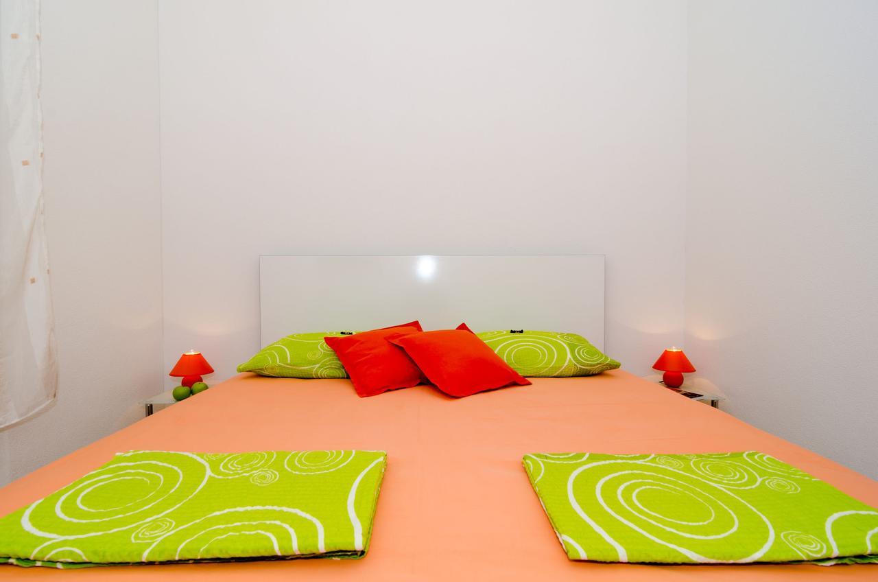 Guest House Cinema Close To Port Dubrovnik Exterior photo